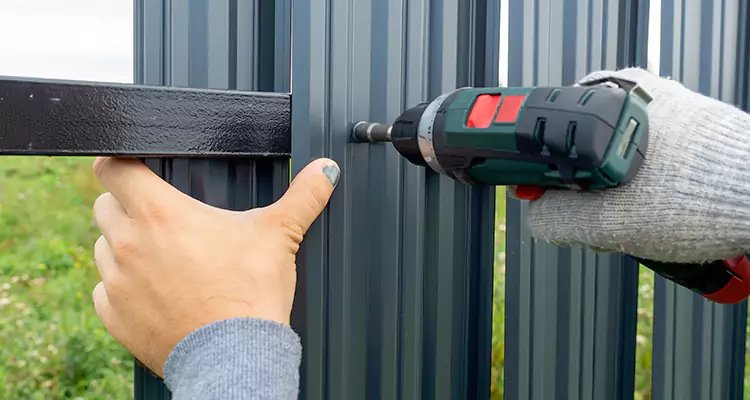 Metal Gate Repair in Largo, FL