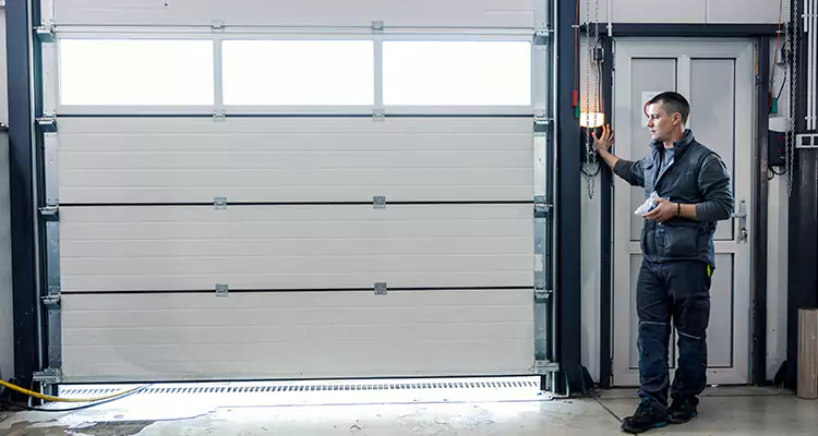 Modern Overhead Door Repair in Largo, FL