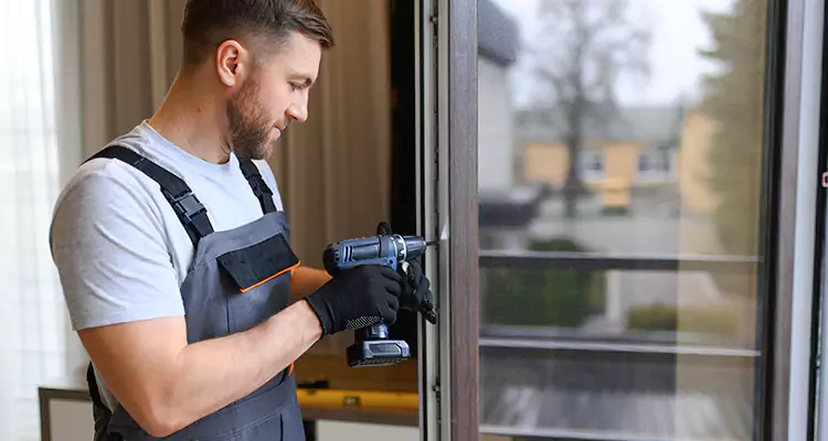 Sliding Screen Door Handle Repair in Largo, FL
