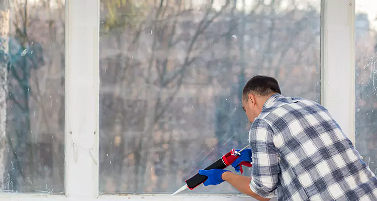 Repair Sliding Closet Doors Not Moving in Largo, FL