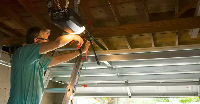 Chamberlain Garage Door Repair in Largo, FL