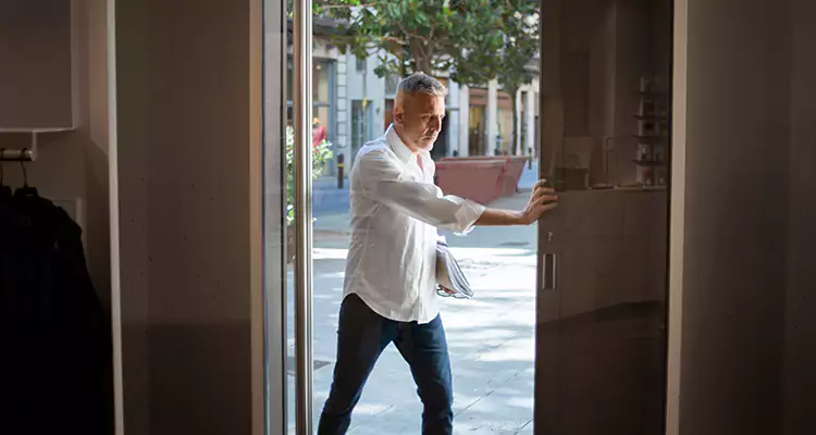Track Cleaning and Repair for Stuck Doors in Largo, FL